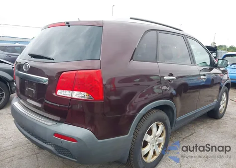 2011 Kia Sorento Lx from USA, damaged, VIN 5XYKTCA14BG033704